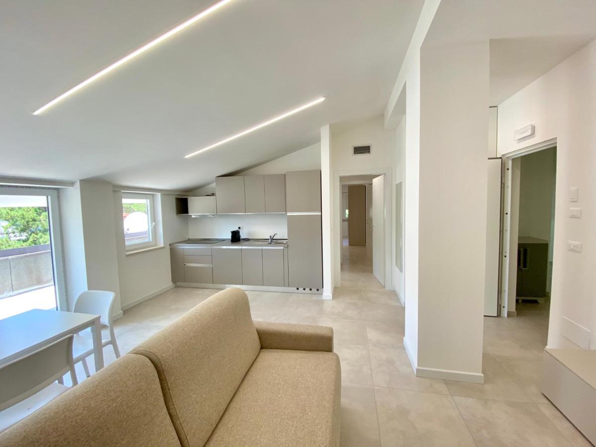 Em Apartments Lignano Sabbiadoro Extérieur photo